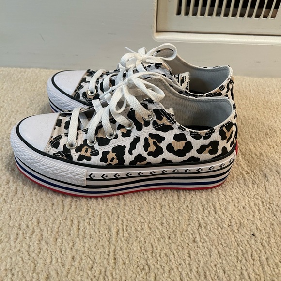 Converse Shoes - Women's Leopard Print Converse (size 5.5)